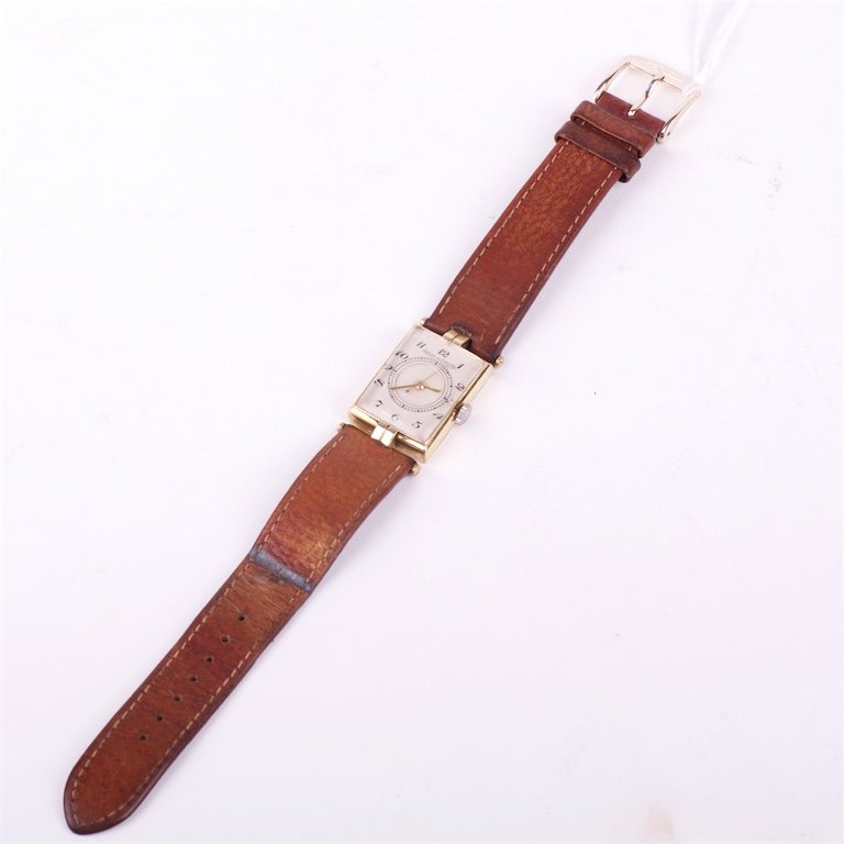 "Jaeger le Coultre" gold mens wristwatch. — image 2