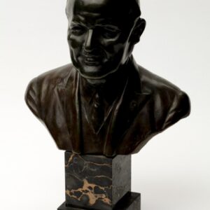 Bronze bust by Zelikson. — image 1