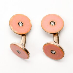 Russian gold and enamel cuff-links. — image 1