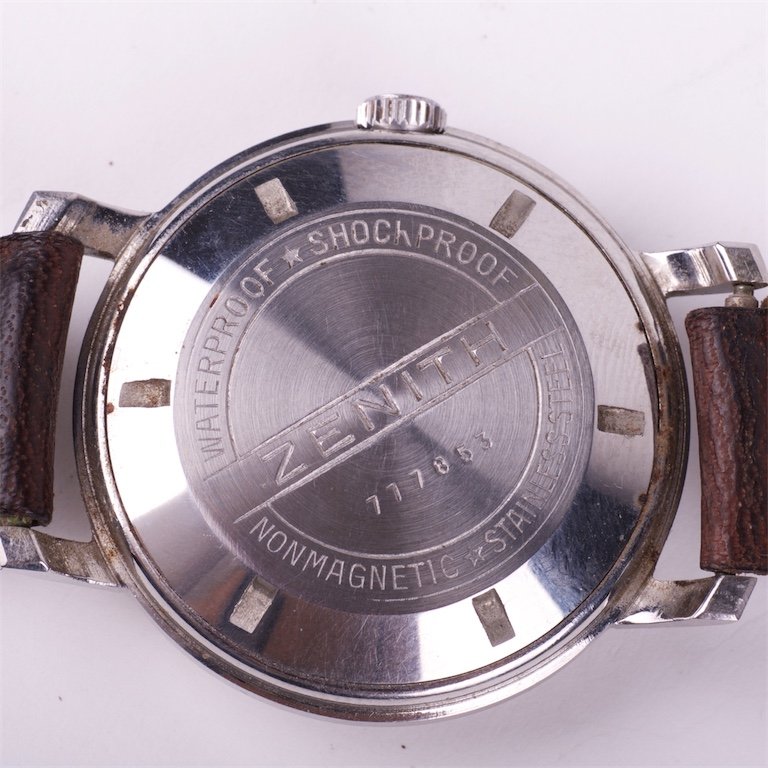 "Zenith" metal mechanical mens wristwatch. — image 4