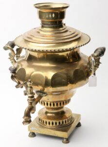 Russian imperial samovar. — image 1