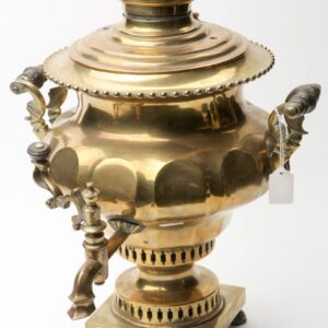 Russian imperial samovar. — image 1