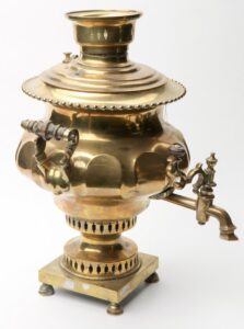 Russian imperial samovar. — image 3