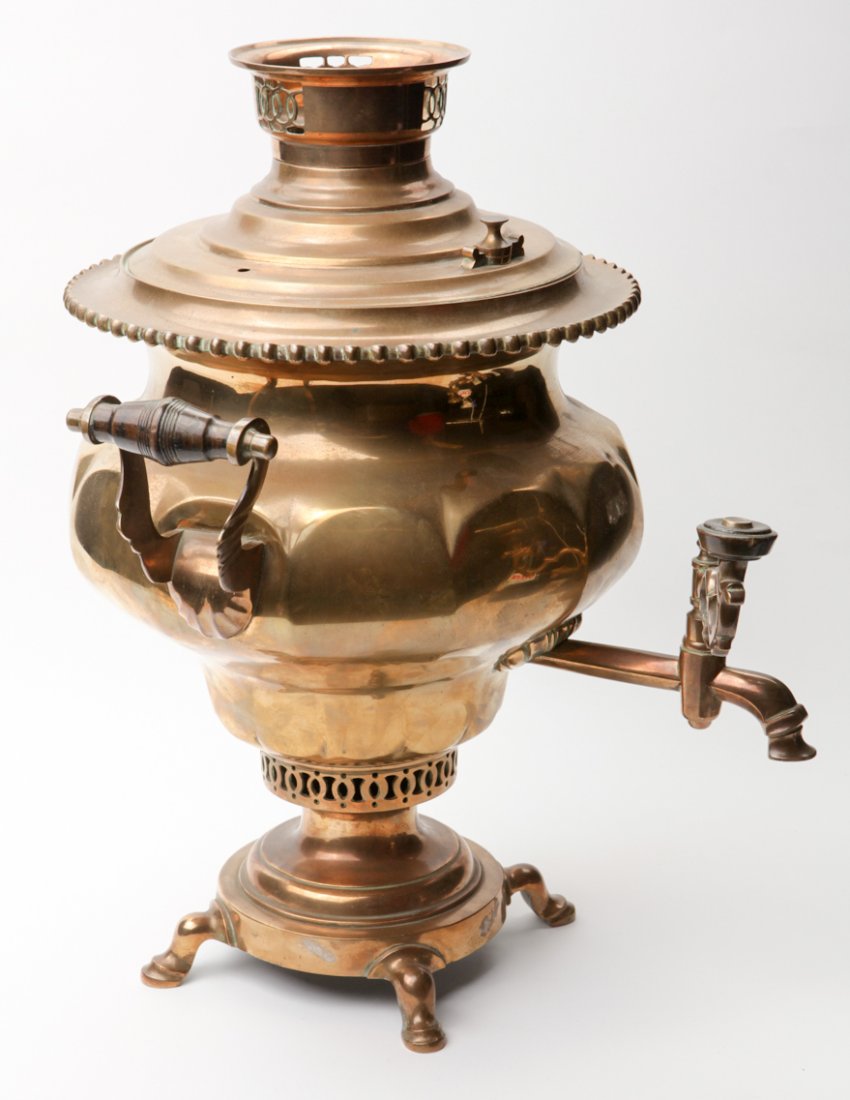 Russian imperial samovar. — image 2