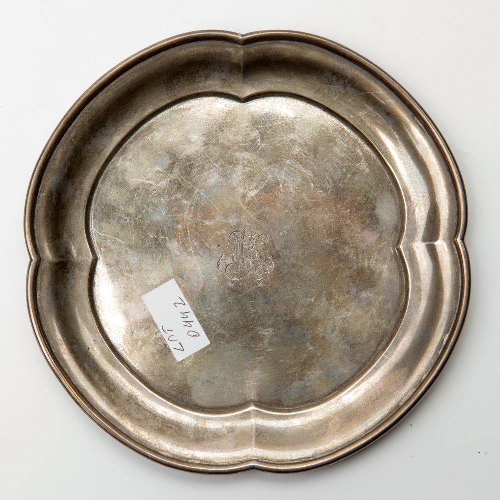 Russian imperial silver tray. — image 1