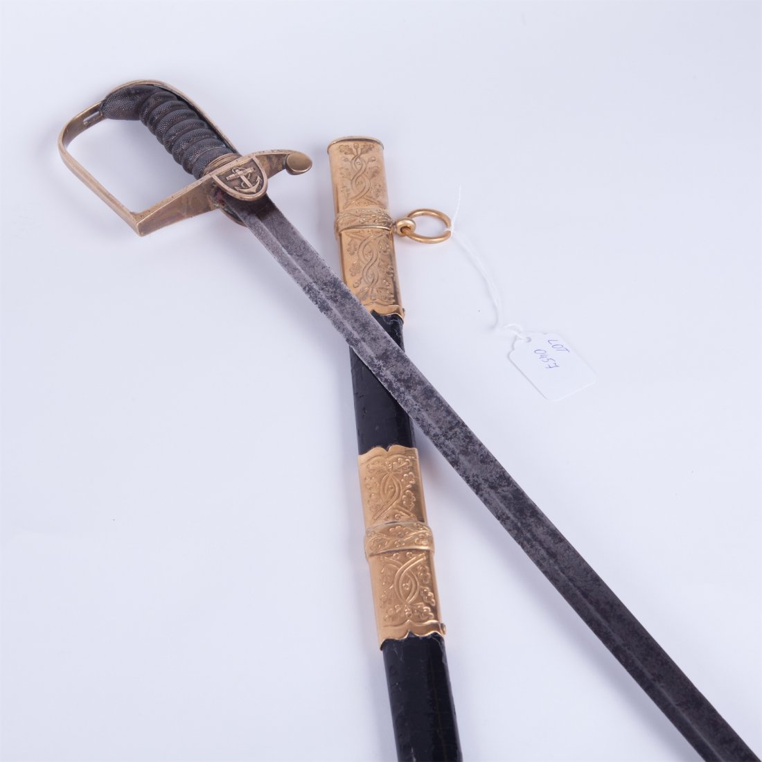 Unknown navy officer sword. — image 1