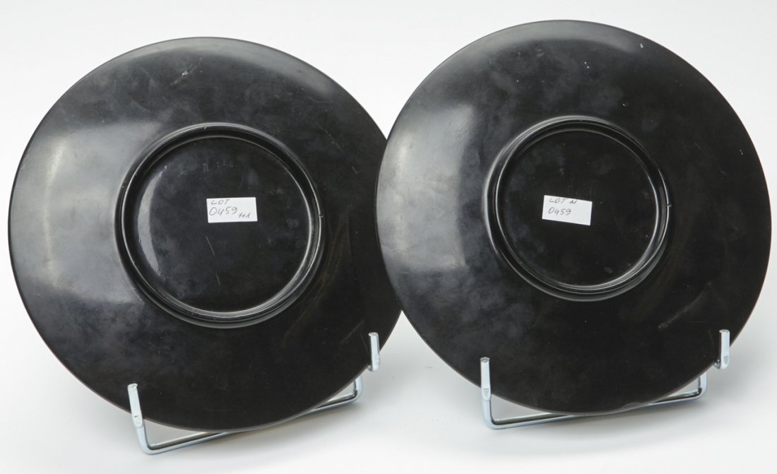 Two Russian lacquer plates. — image 2