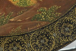 Two Russian lacquer plates. — image 4