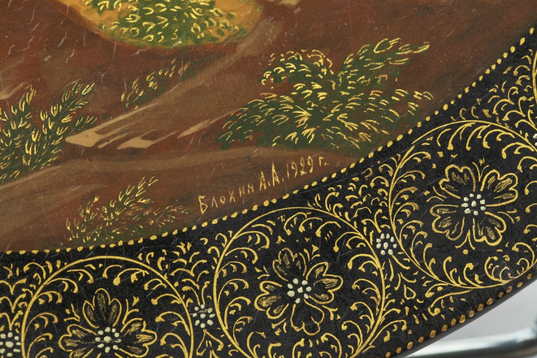 Two Russian lacquer plates. — image 4