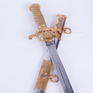 Venezuella navy sword. — image 1