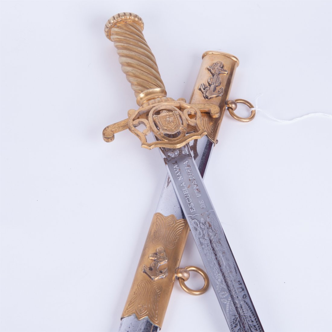 Venezuella navy sword. — image 1