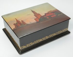Russian lacquer box "Red square". — image 1