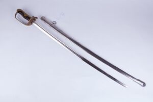 WWII Japanese Cavalry Sword Saber. — image 4