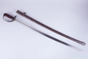 Japanese cavalry sword. — image 2