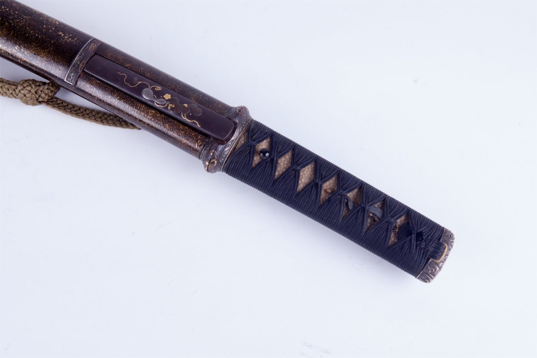 Tanto. Ubu nakago, hirazukuri, yorimune. — image 3
