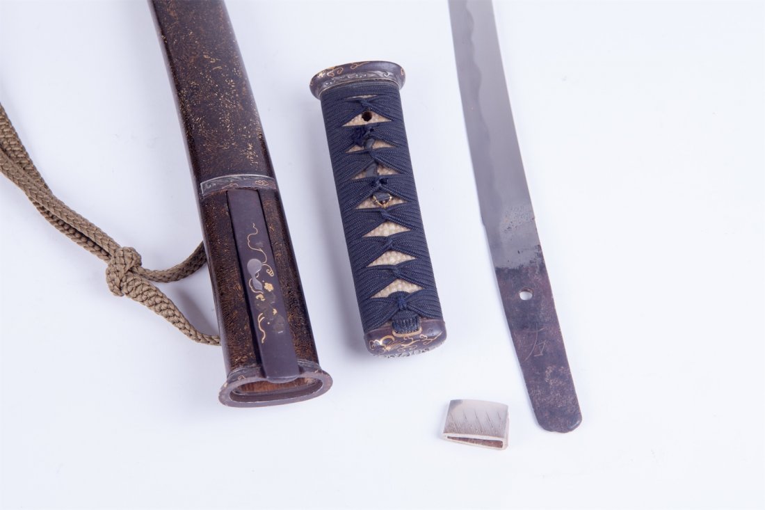 Tanto. Ubu nakago, hirazukuri, yorimune. — image 8