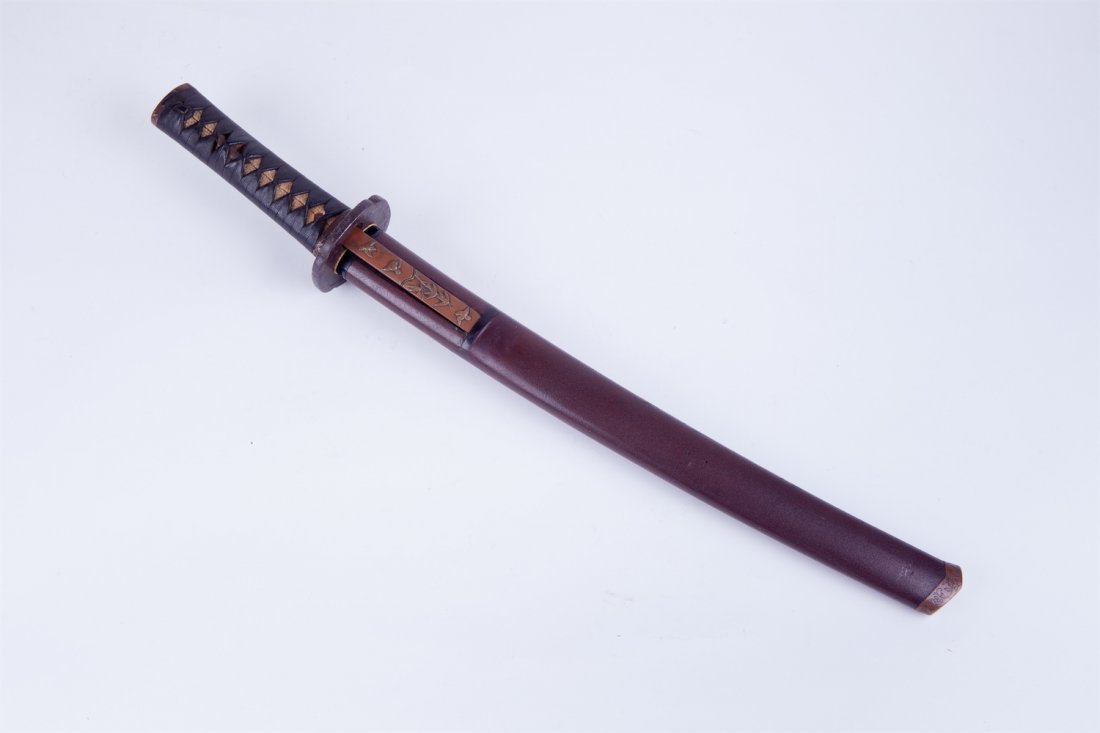 Wakizashi. Hirosuke, Shimada school. Suruga province. — image 1