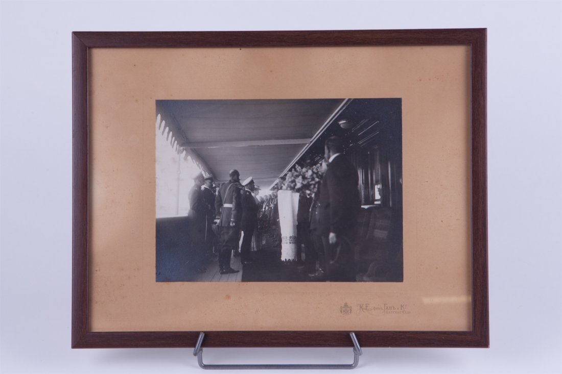 Photo with Russian Tsar Nikolai II — image 1