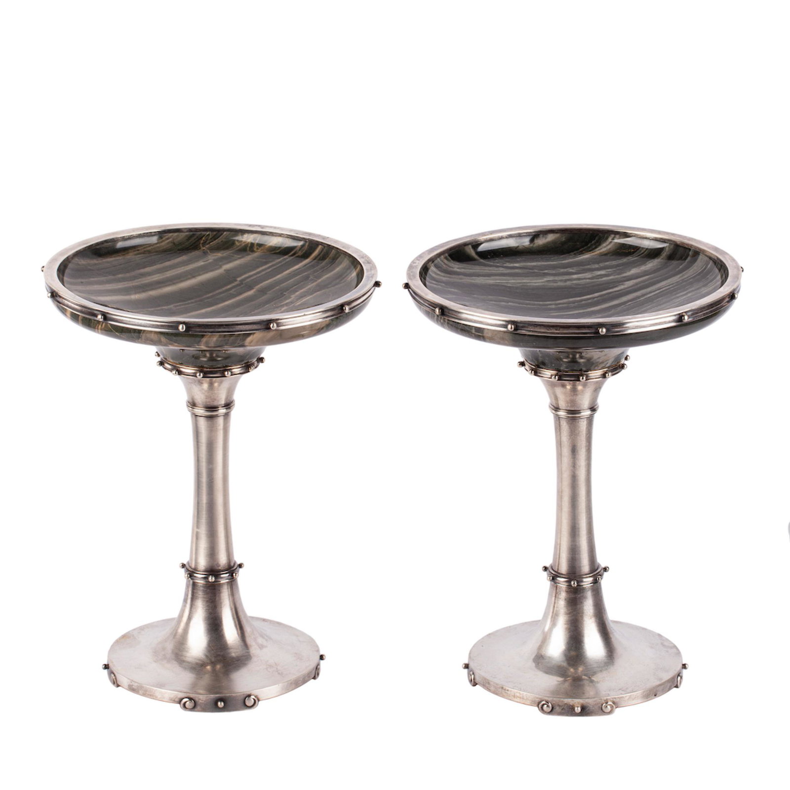 Two Russian green jasper vases — image 1