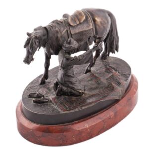 Russian bronze sculpture "Praying moslem" — image 2
