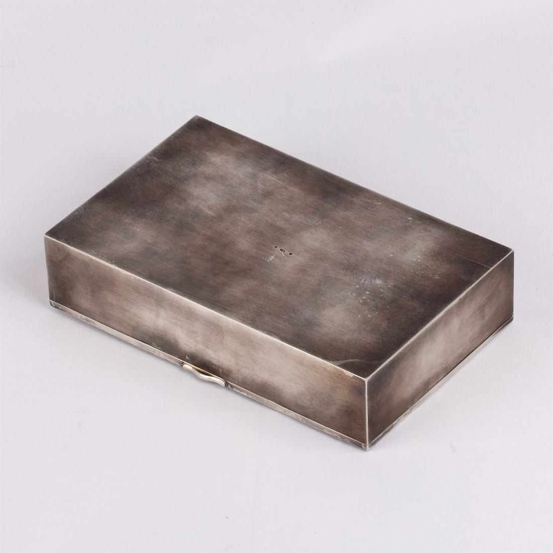 A Russian silver-gilt cigar box. Petersburg — image 3