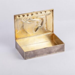 Russian silver-gilt and gem-set cigar box — image 2