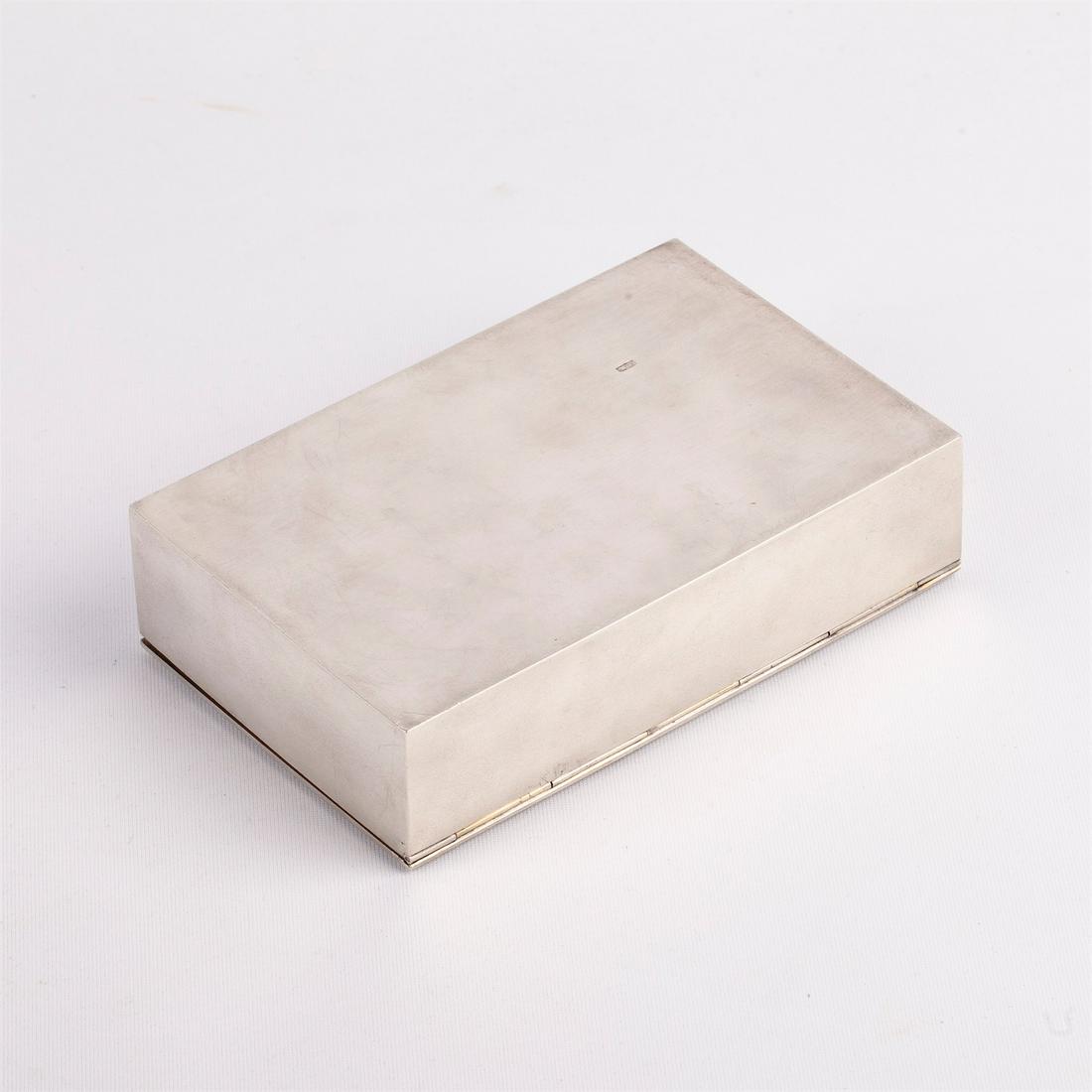 A Russian silver-gilt cigar box. Morozov — image 3