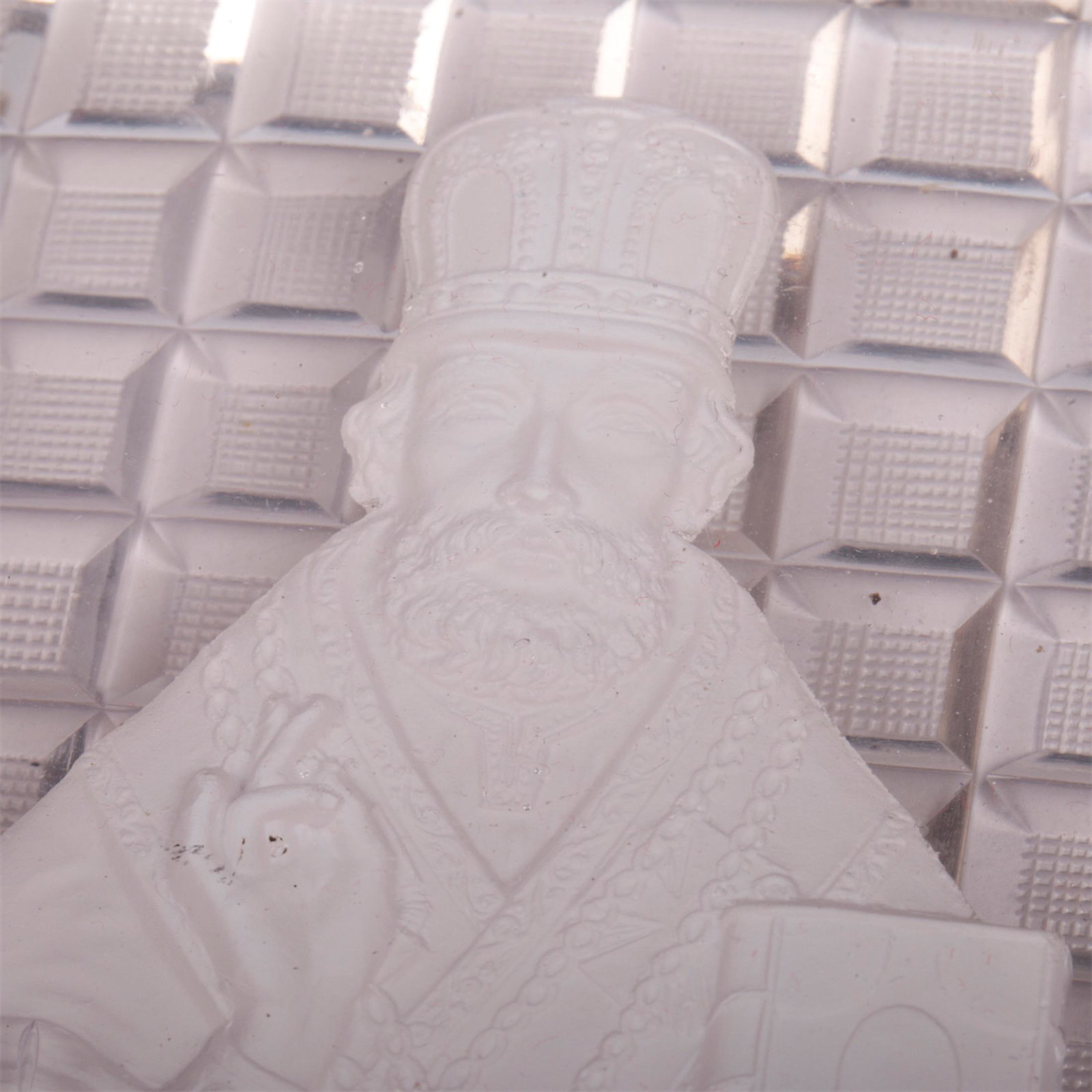 A Russian crystal paperweight — image 2