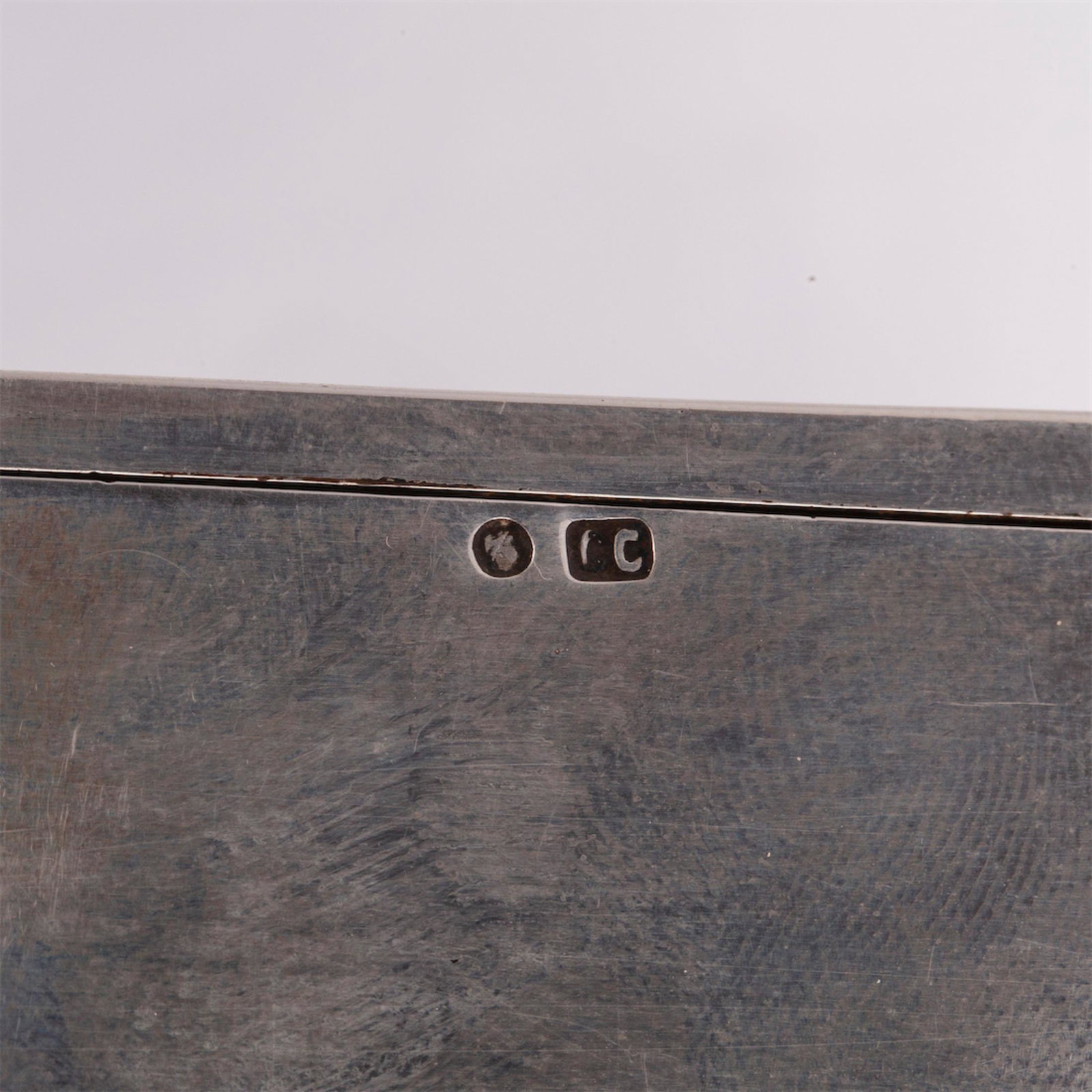 A Russian silver-gilt cigar box "Sniper" — image 6