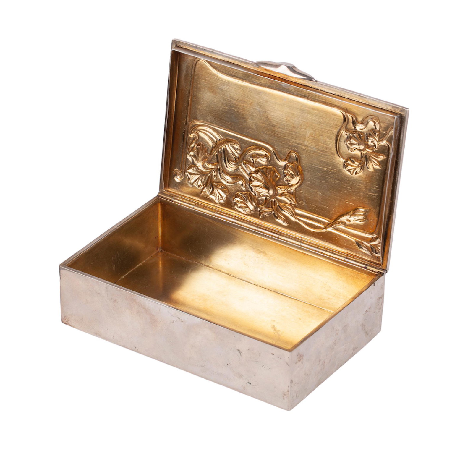 A Russian Art Nouveau silver cigar box — image 2