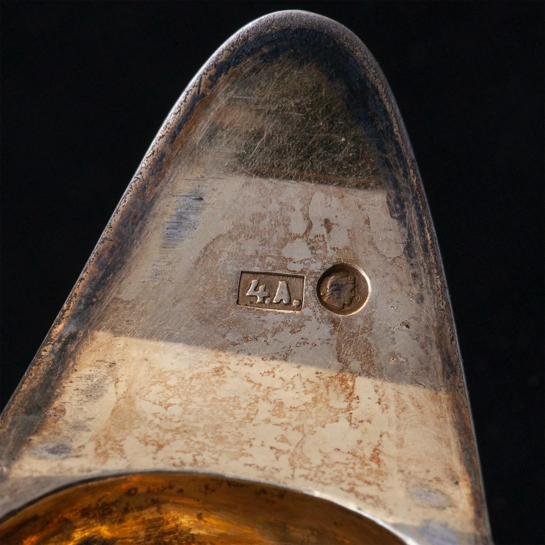 A Russian silver-gilt and cut-glass decanter — image 4