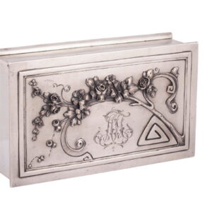 A Russian Art Nouveau silver cigar box — image 3