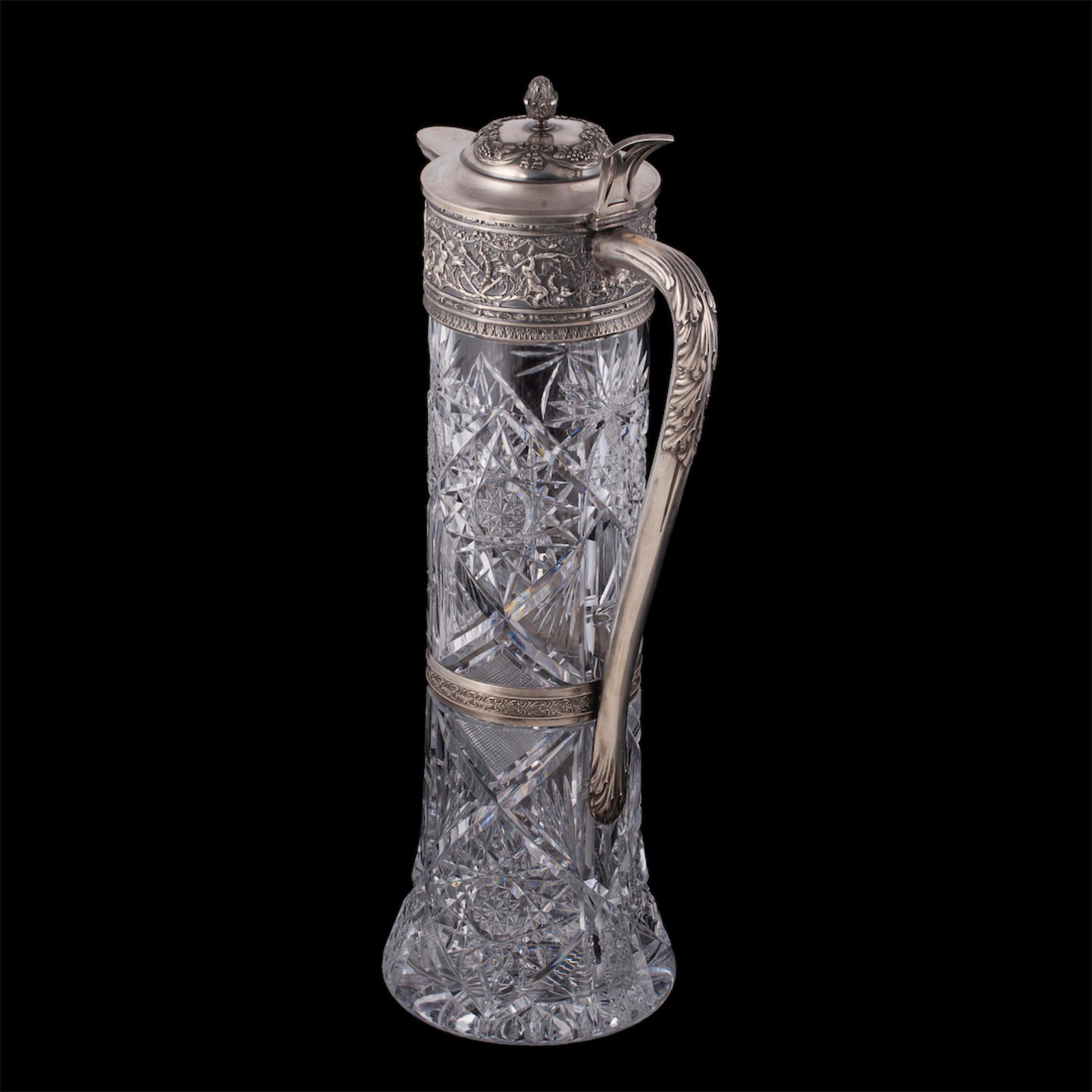 A Russian decanter in Renaissance style — image 4