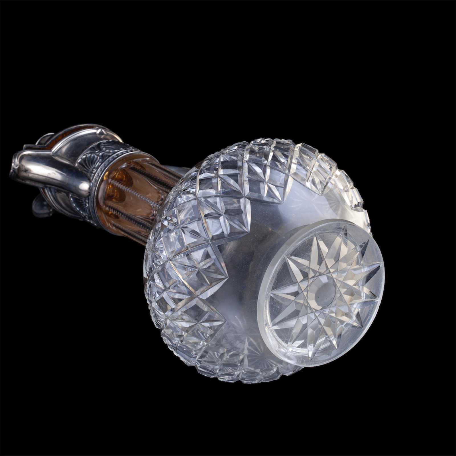 An elegant Russian Neoclassical decanter — image 5