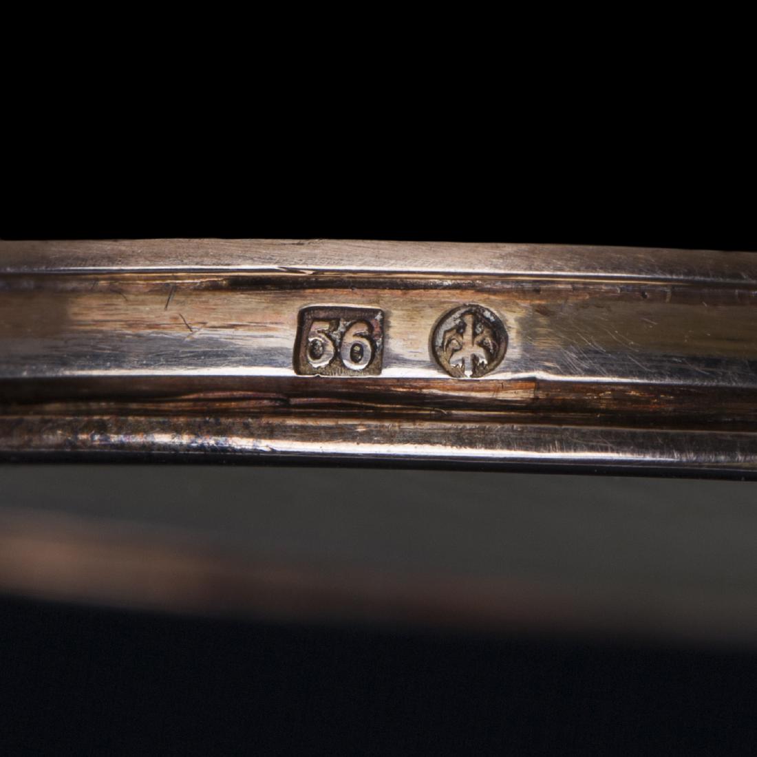 Elegant gold and guilloche enamel photo frame — image 6