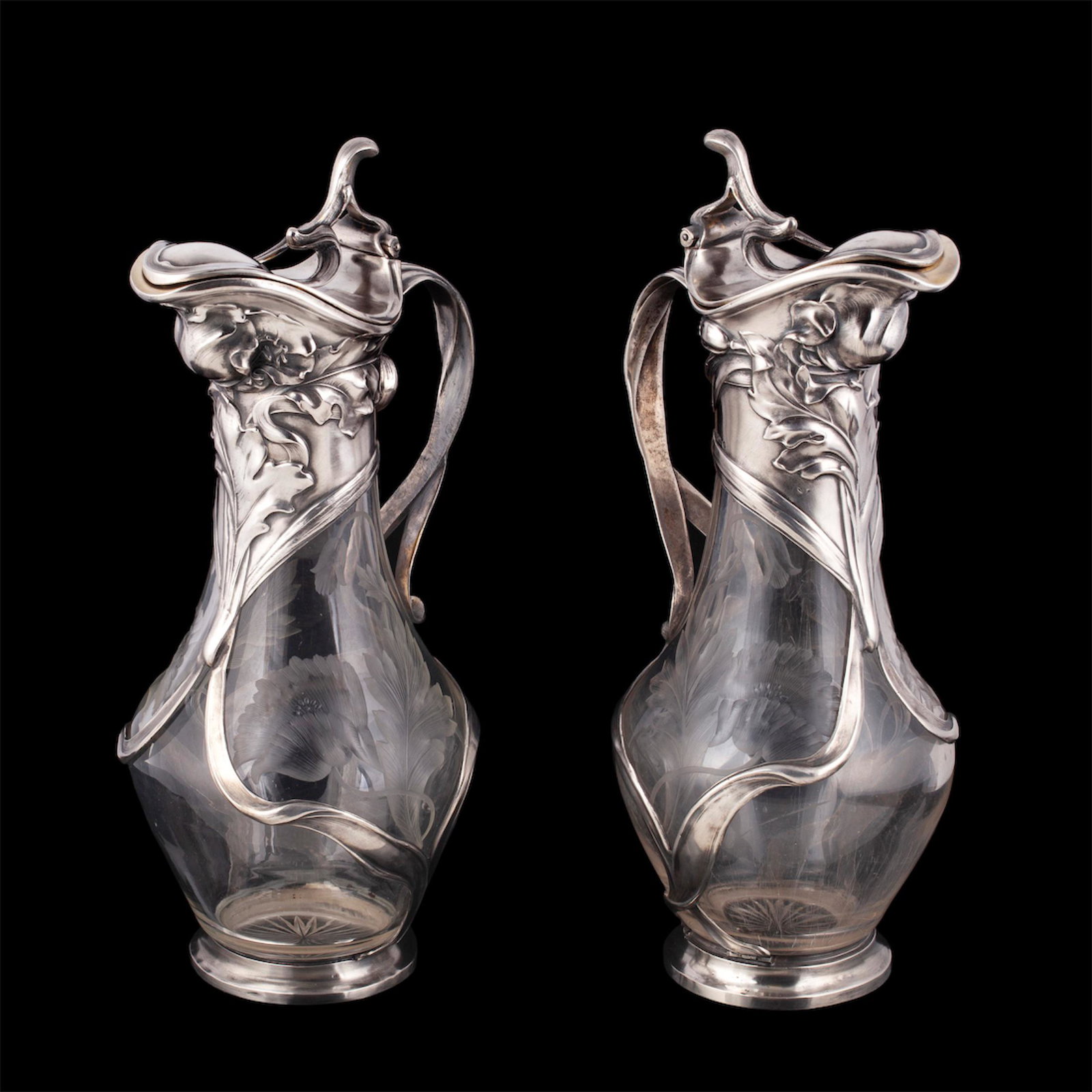 A pair of elegant Russian Art Nouveau decanters — image 1