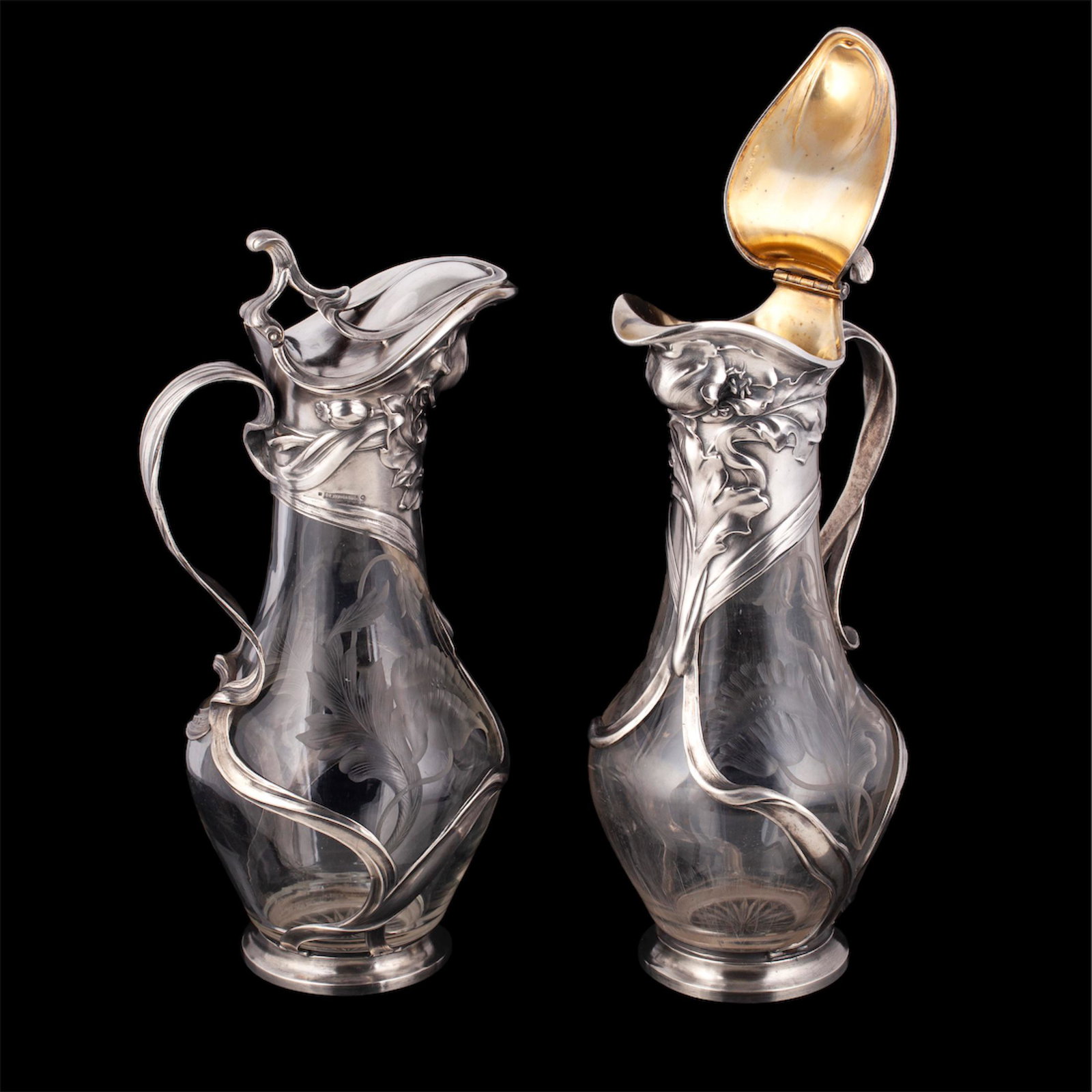 A pair of elegant Russian Art Nouveau decanters — image 2