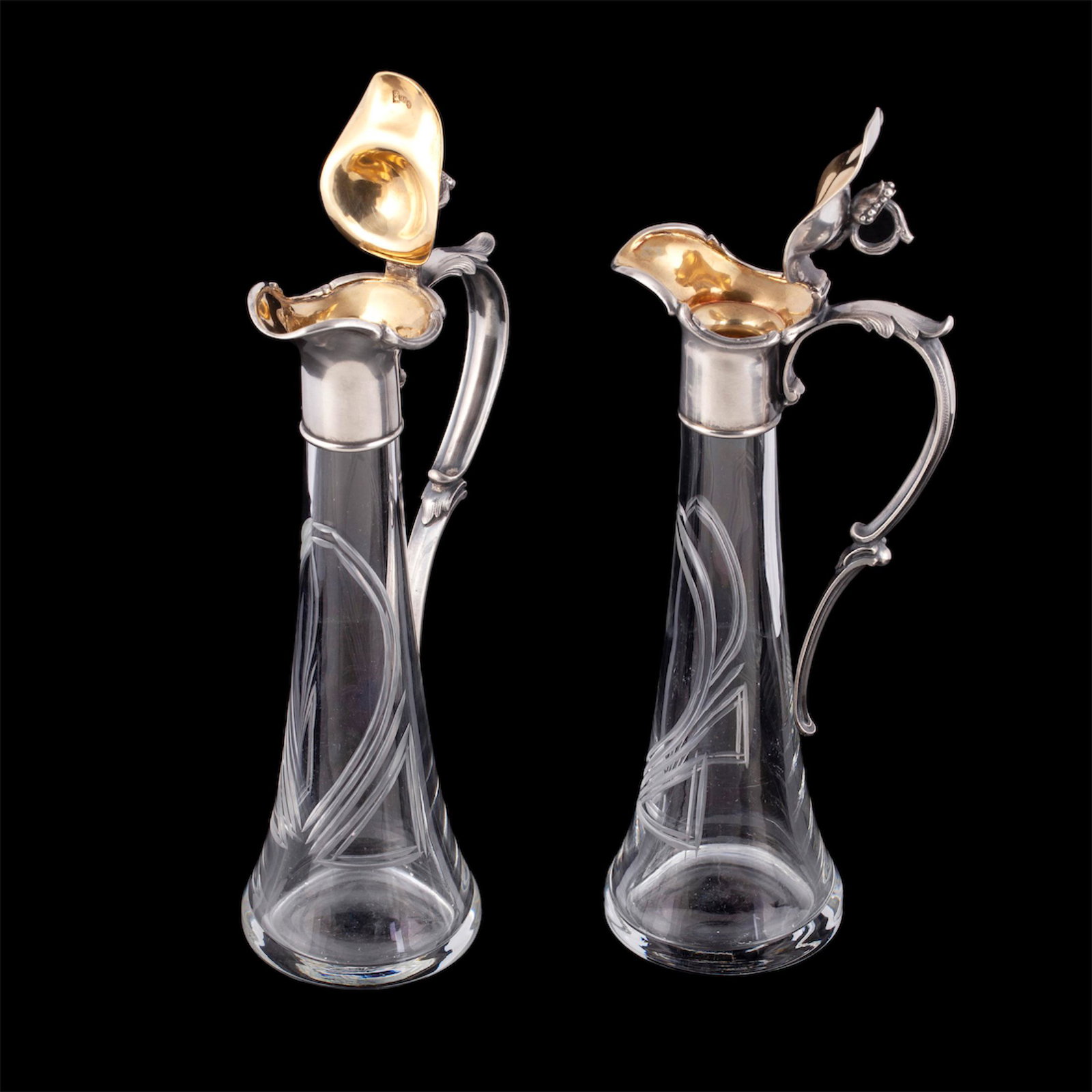 A pair of Russian Art Nouveau decanters — image 3