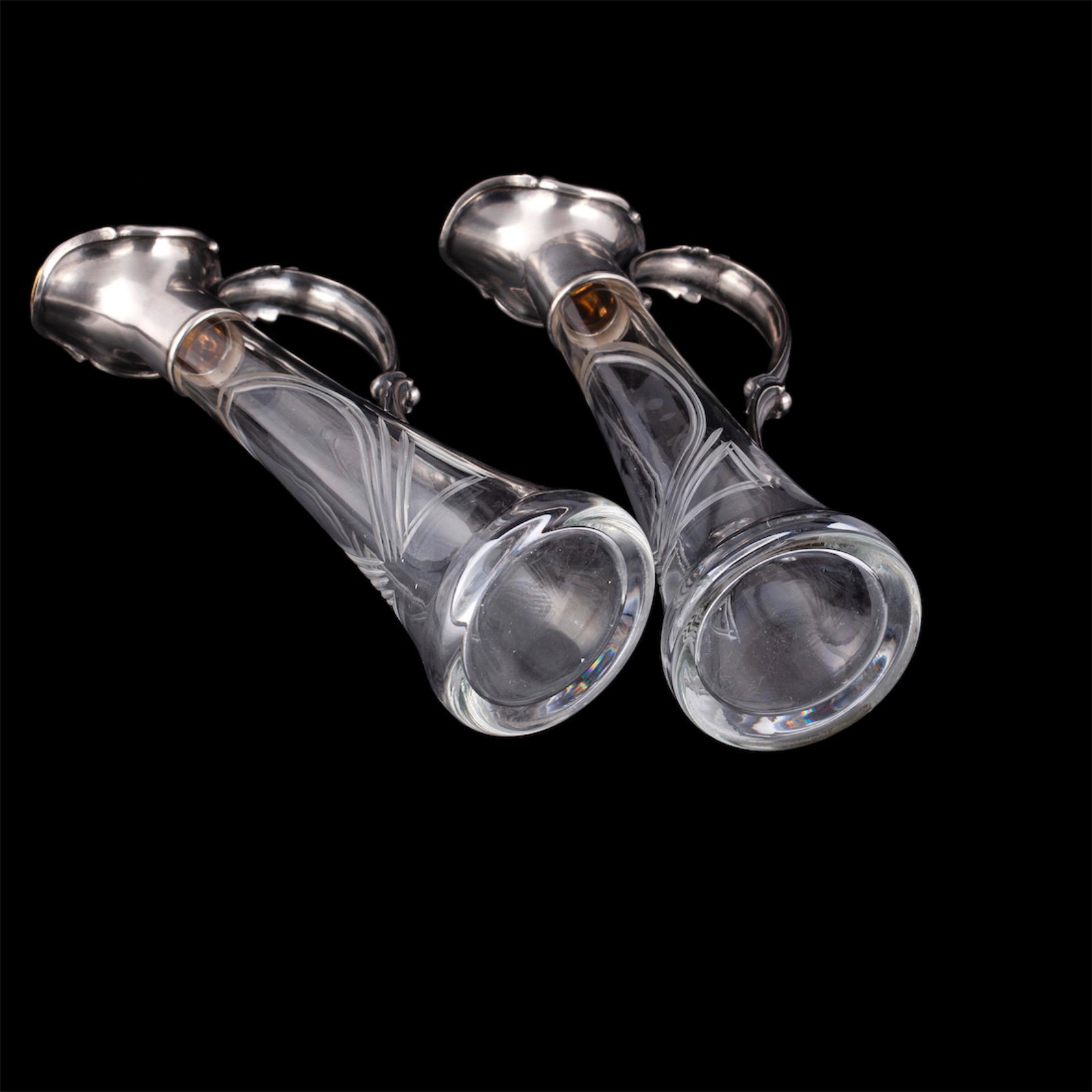 A pair of Russian Art Nouveau decanters — image 8