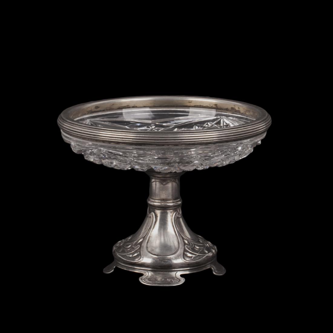 Russian silver vase in art noveau style — image 1
