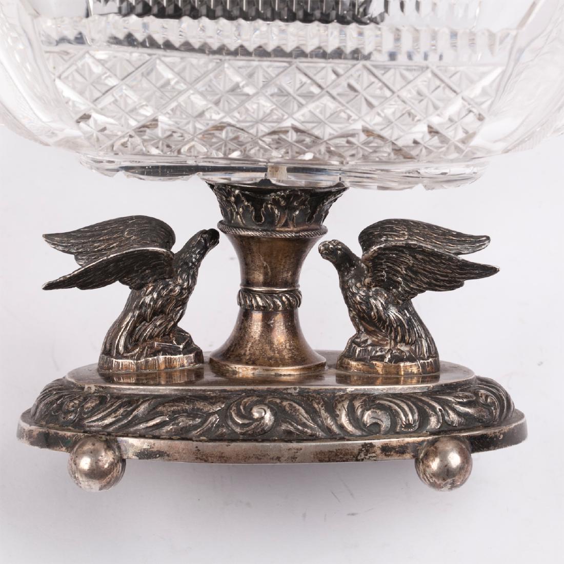 Russian vase with cast swan figures. Lomberg — image 3