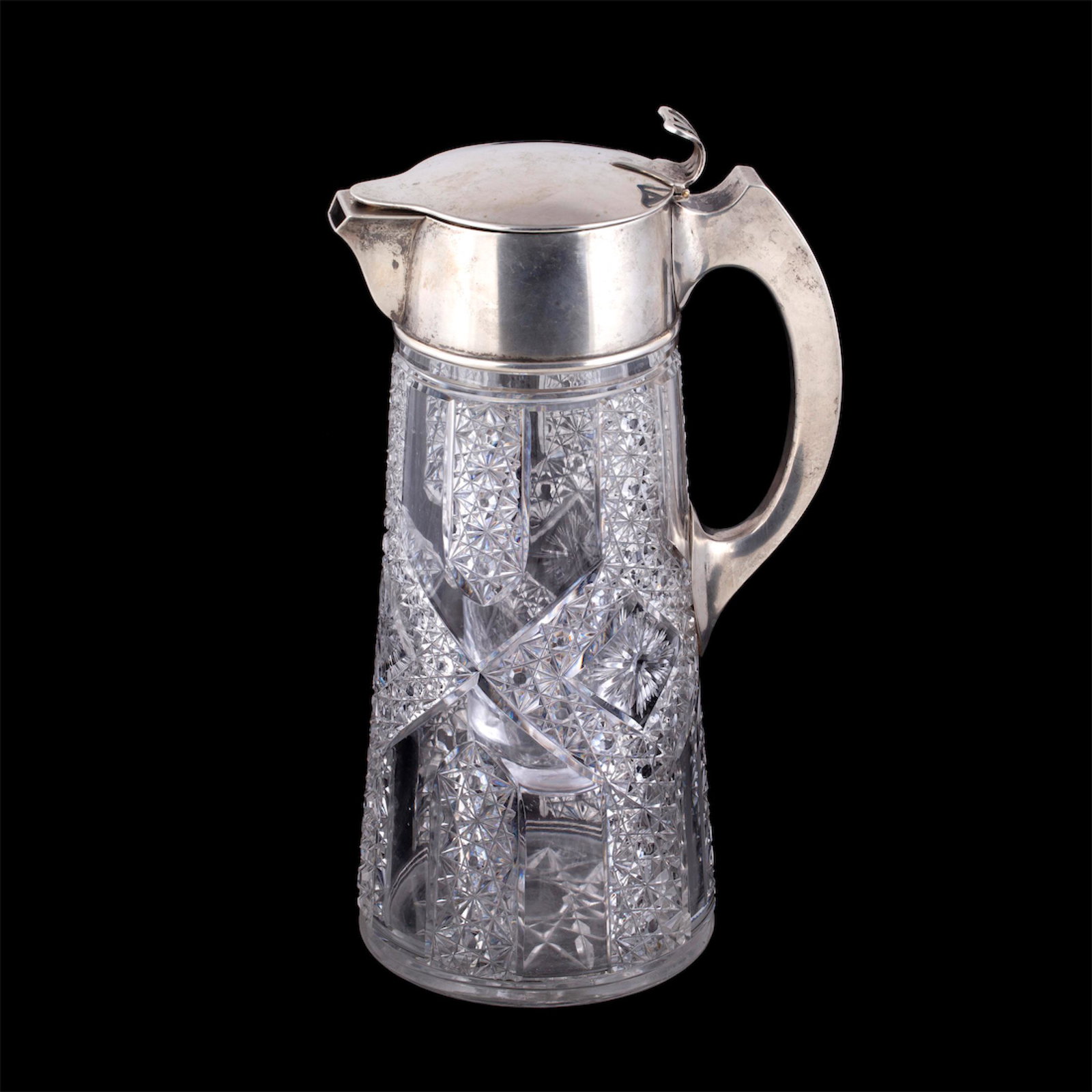 A massive Faberge carafe with refrigerator — image 1