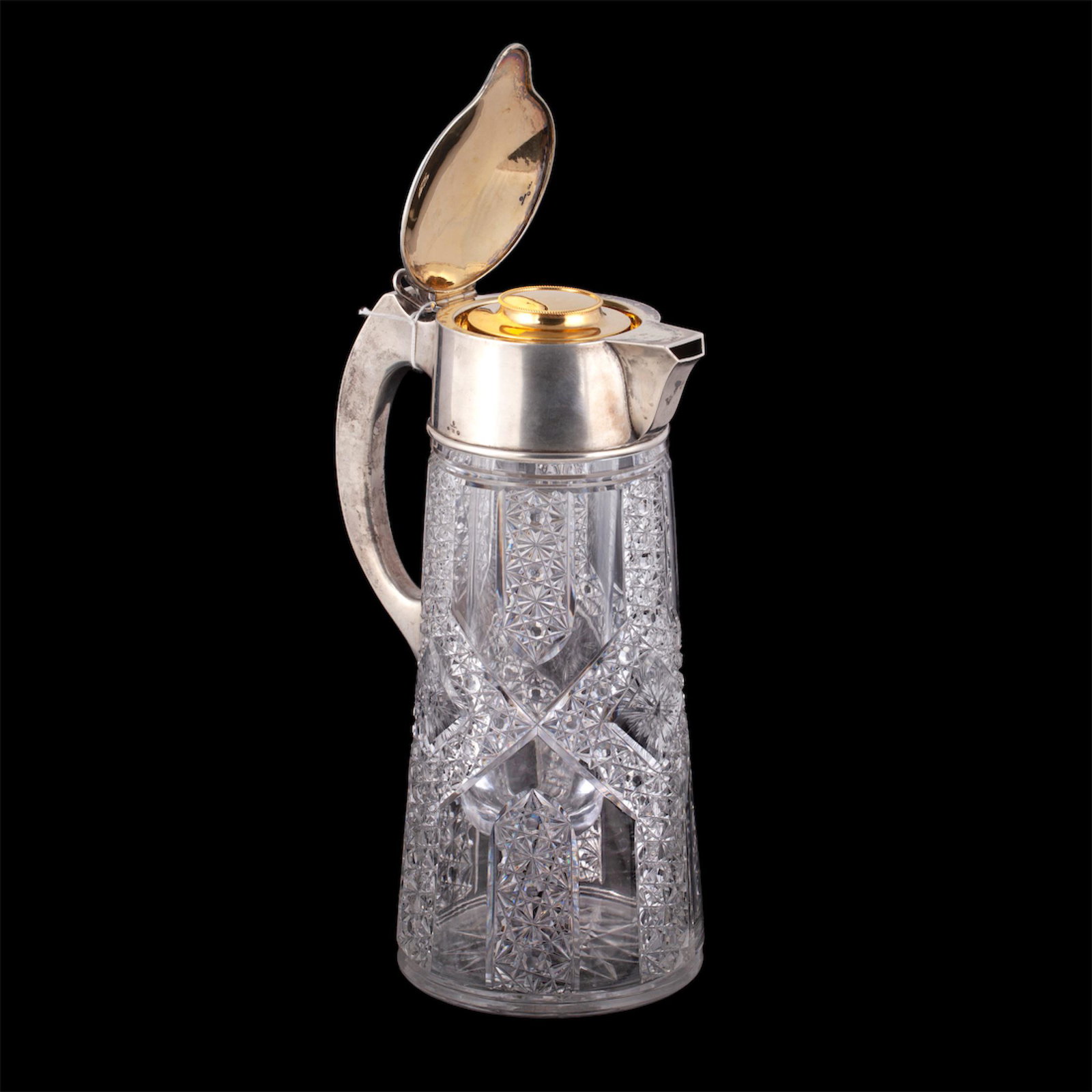 A massive Faberge carafe with refrigerator — image 2