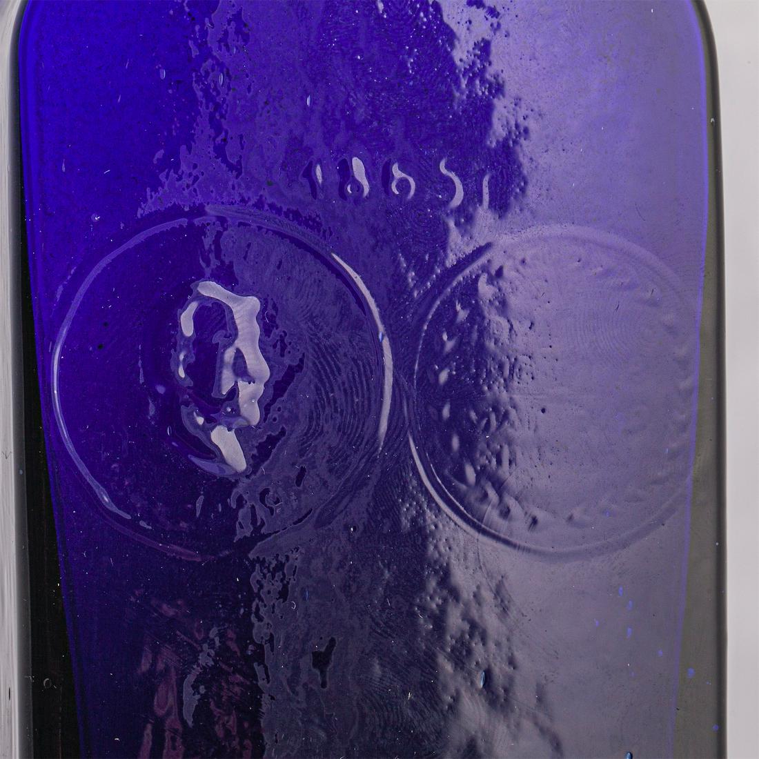 An interesting Russian blue glass shtof — image 5