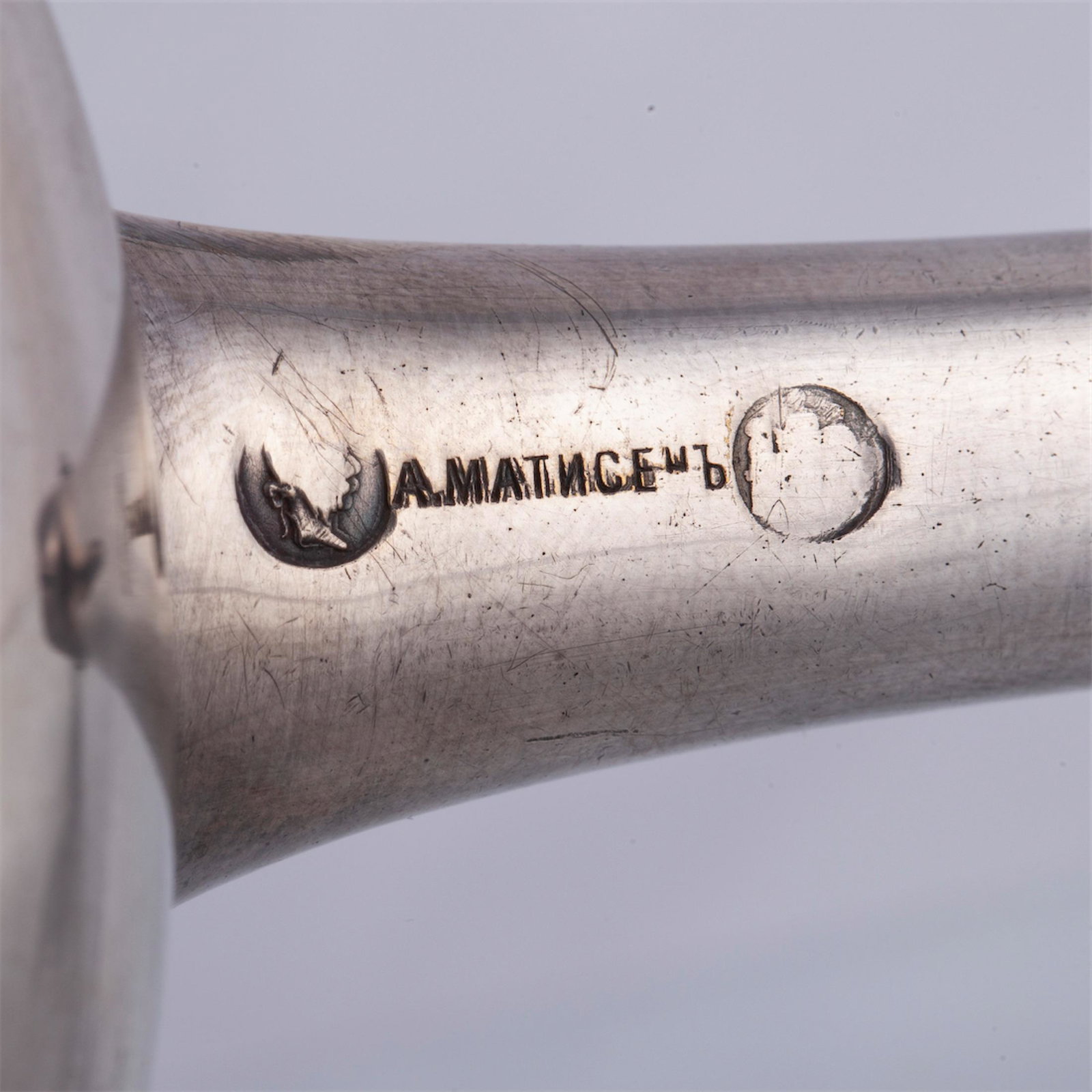 A Russian silver-plated kovsh with a cast figure — image 6
