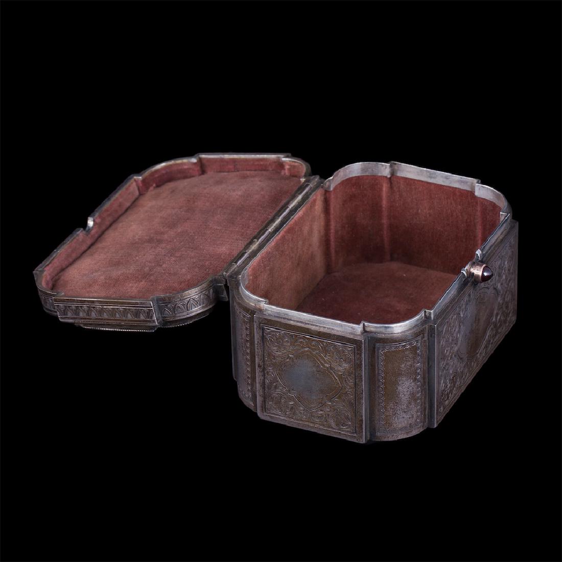 Russian silver en plein enamel casket, E.Shubert — image 4