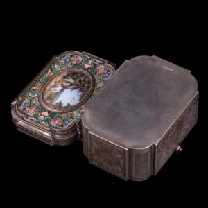 Russian silver en plein enamel casket, E.Shubert — image 5