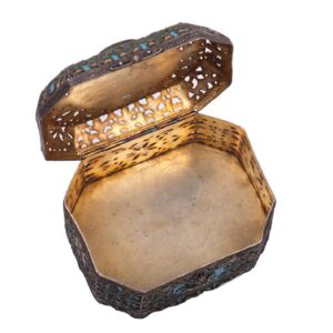 Very rare Russian silver-gilt and enamel casket — image 3