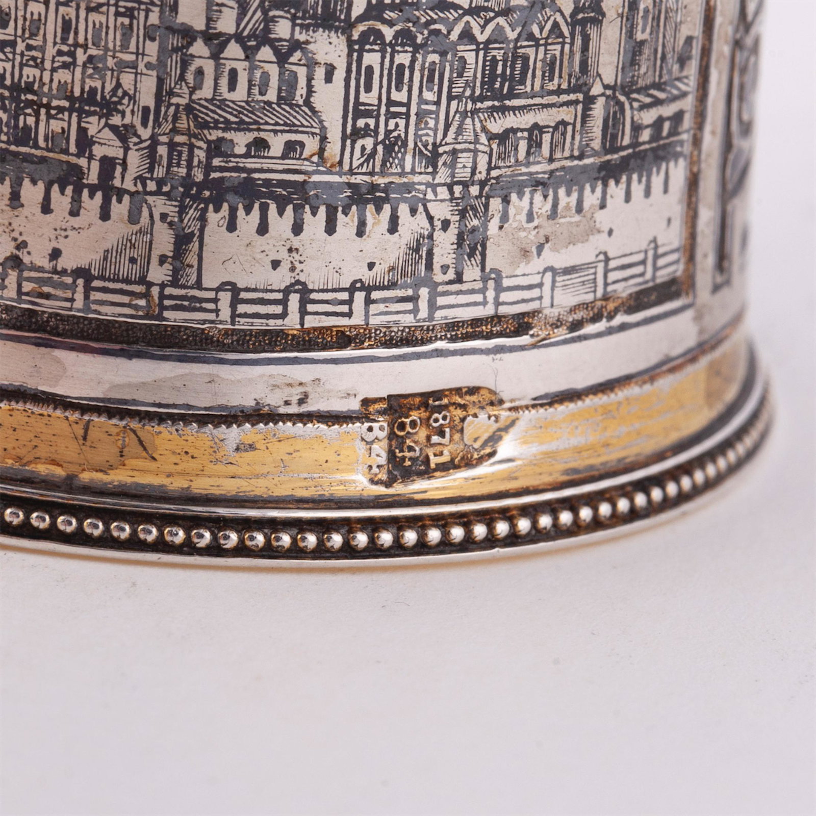 Russian napkin ring with the Moskow Kremlin view — image 4