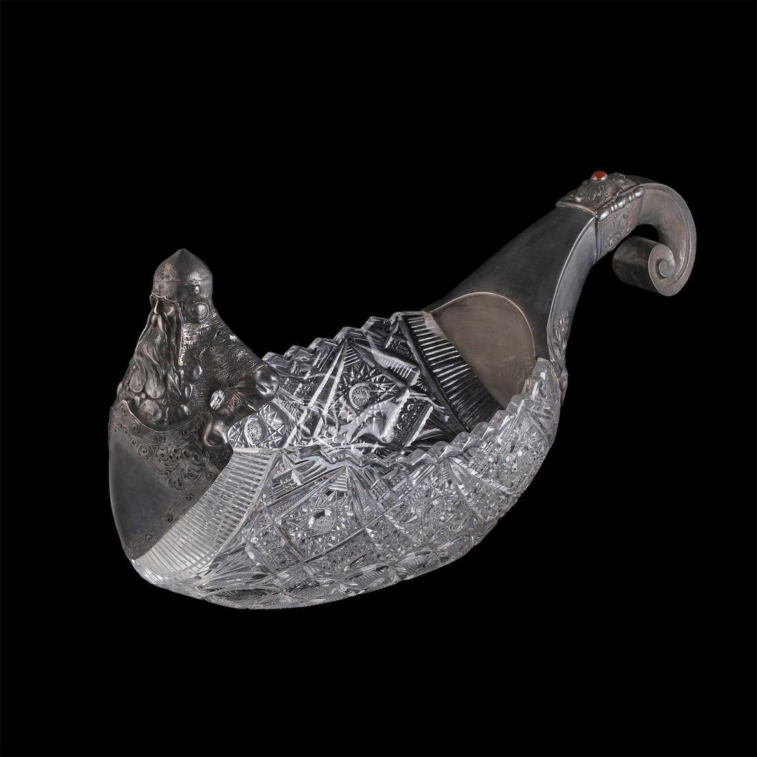 A grand Russian Bogatyr gem-set kovsh — image 1